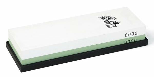 Ceramiczny kamie� wodny do ostrzenia 3000-8000